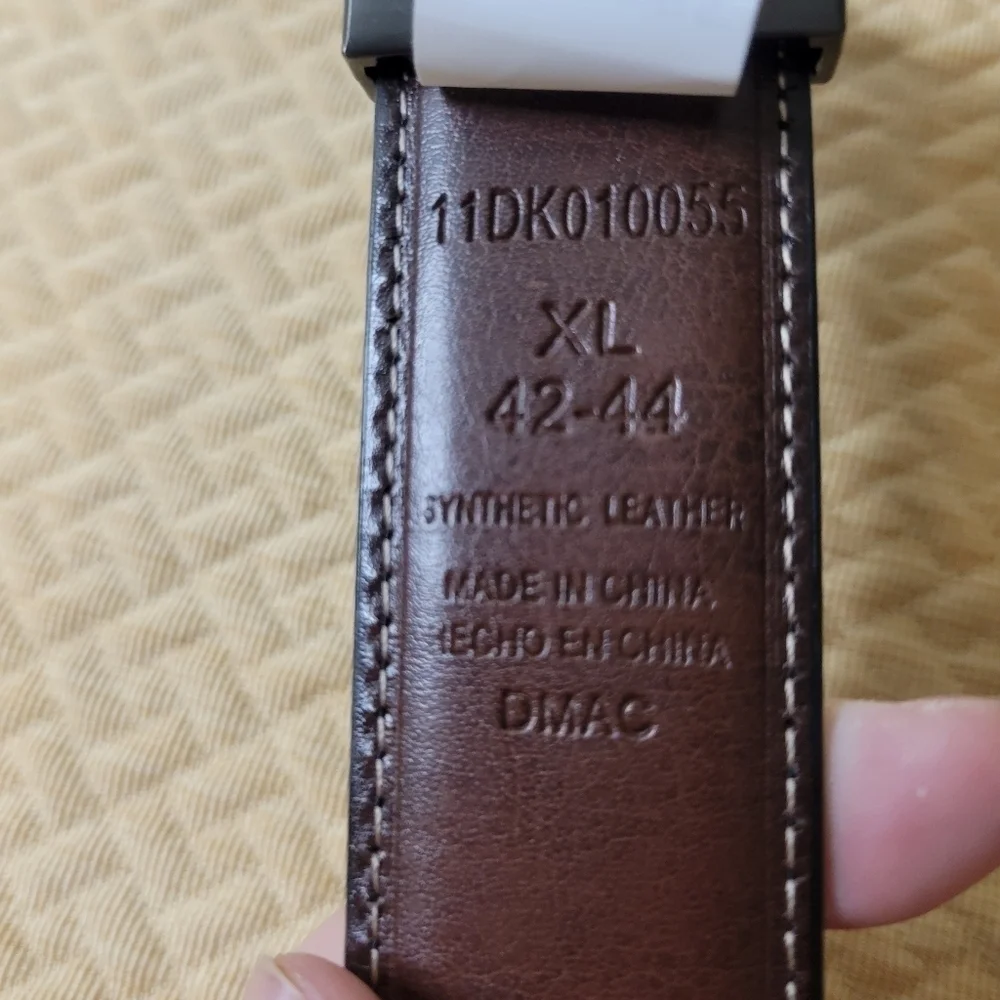 Dockers mens size XL black/brown reversible vegan leather belt